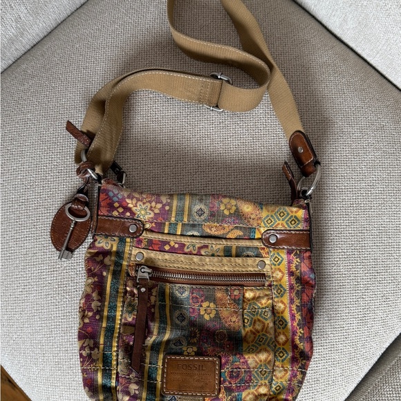 Fossil Floral Patchwork Crossbody Bag - Picture 2 of 10